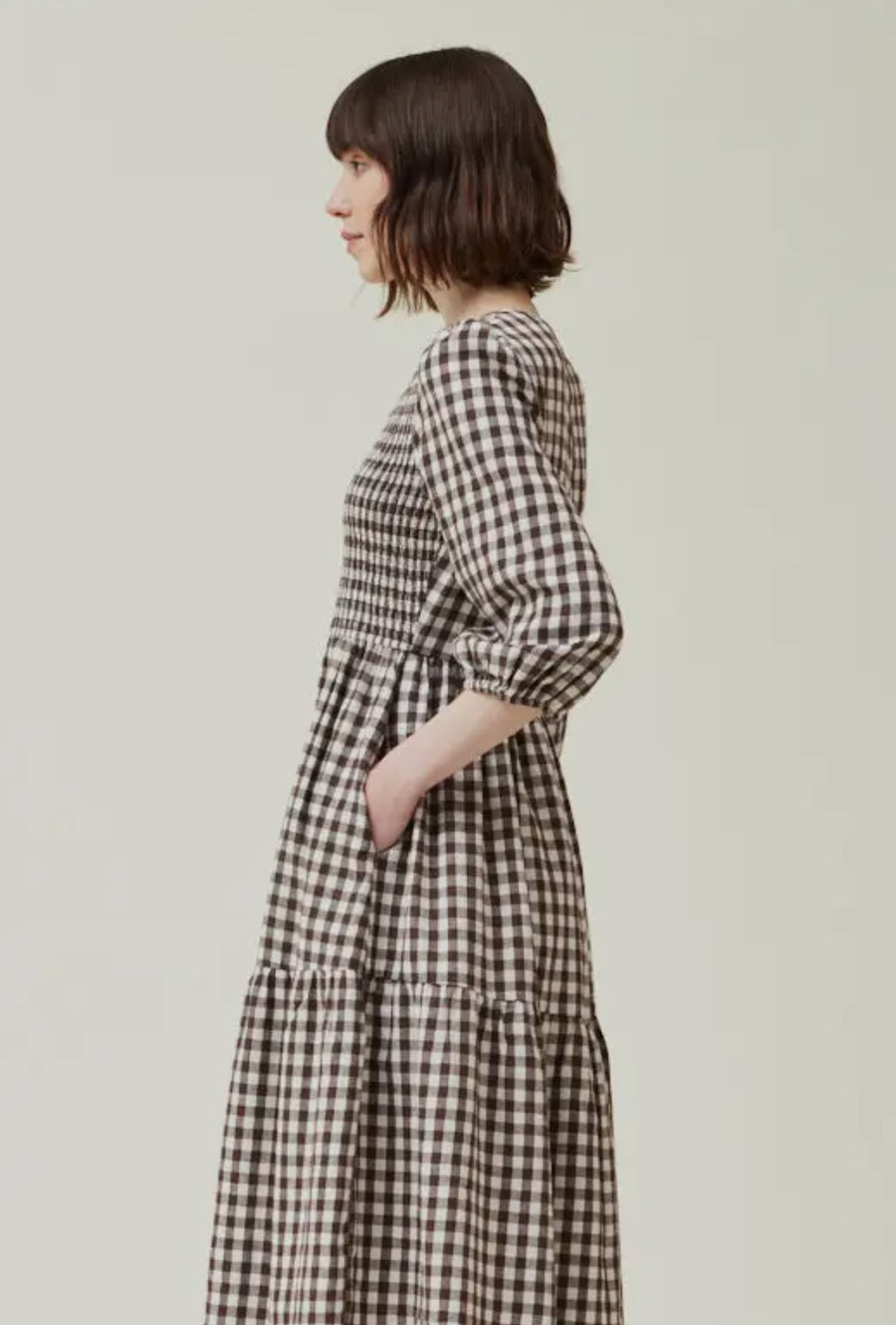 Smocked Gingham Dress- Crème