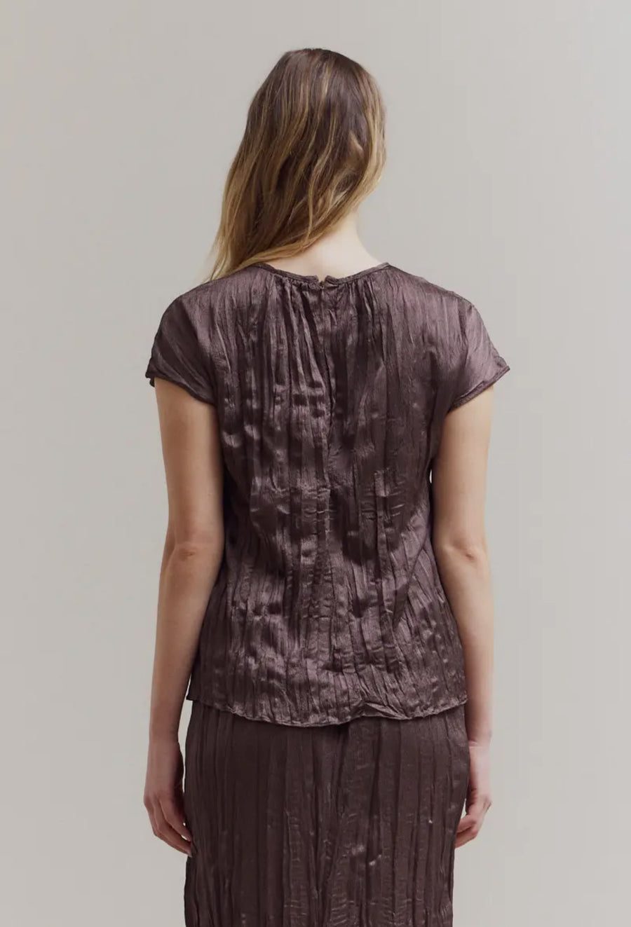 Pleated Wrinkle Satin Top- Aubergine