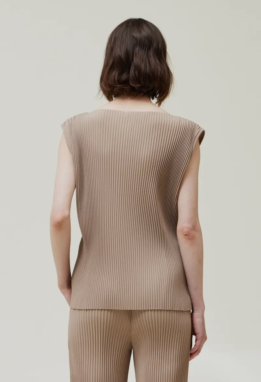 Pleated Top- Fawn