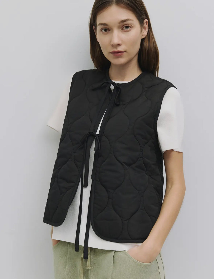 Quilted Tie Vest- Black